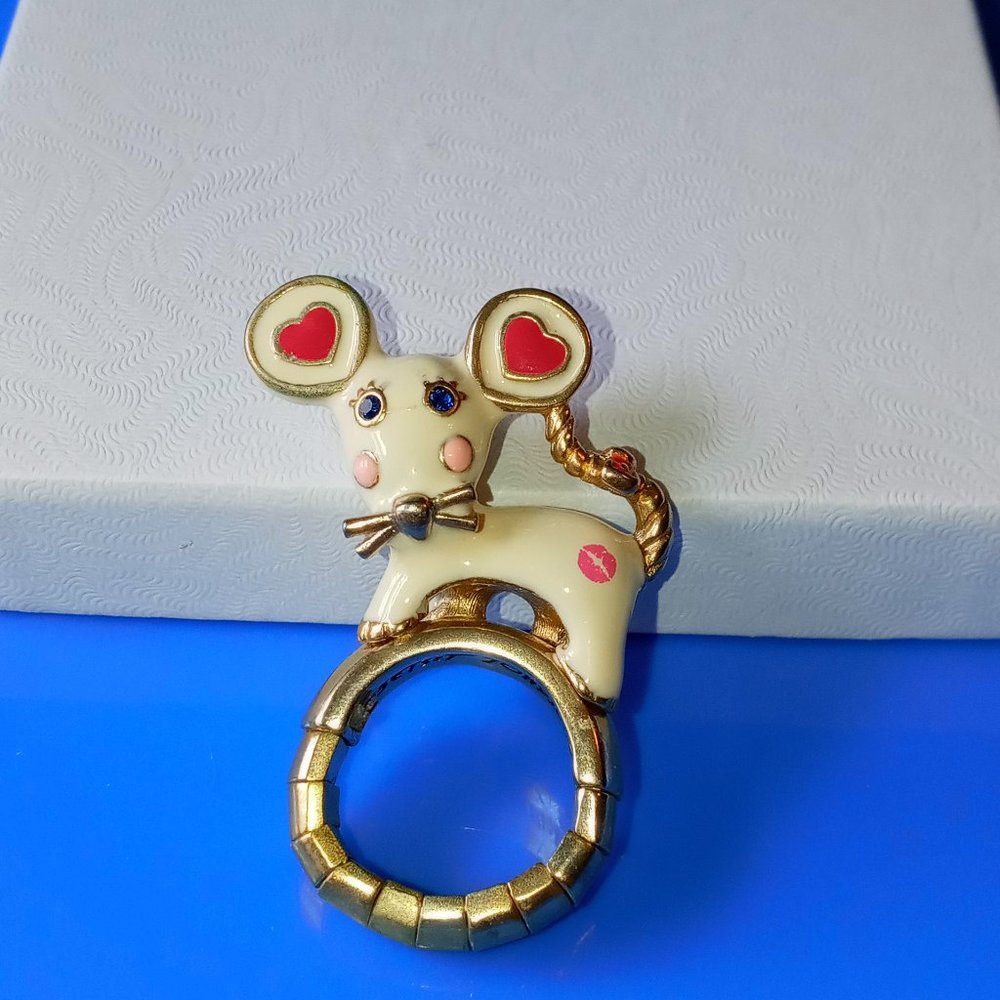 betsey johnson ring